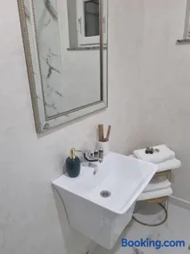 Tesa Boutique Hotel - Image 3