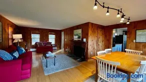 Tideriver, waterfront cottage in Maine - Image 4