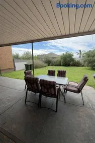 2BR Seaside Retreat in Largs North - Image 3