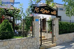Saint Stefan Villas - Image 4
