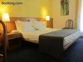 Hotel Marina - Image 5
