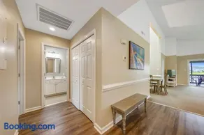 Beautiful 2 bedroom condo in resort community - Image 3