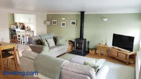 Weavers Cottage - Image 2
