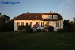 Feriengut-Neuhof-Wohnung-1 - Image 2