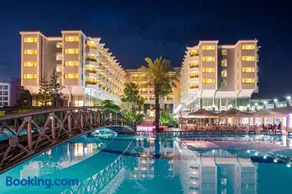 Terrace Beach Resort - All Inclusive - Image 2