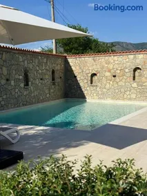 Villa Gjoni - Image 3