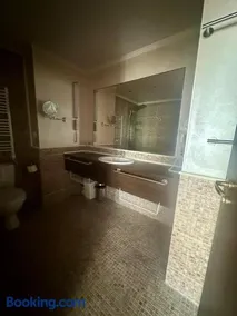 Private Apartment in Barcelo Royal Beach - Image 4