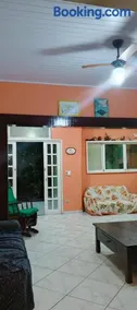 Casa espaçosa 4 min de carro até a praia do Lázaro - Image 3
