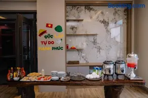 Viet Hoa Cat Ba Hotel - Image 4