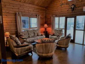 Geysir - Modern Log Cabin - Image 2