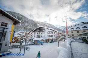 Quality Hosts Arlberg - Lärchenhof - Image 1