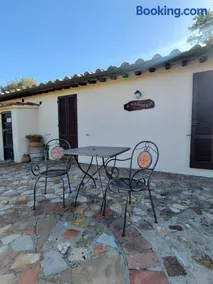 Apartment Mammolo - Agriturismo Salustri - Image 4