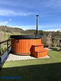 Orlická přehrada Wellness Chata Hřebeny - Image 2