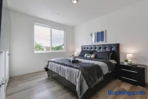 Amazing Townhouse 15 minutes from the Beach - Image 3