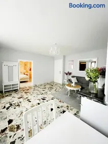 Maison de village - Suite Baroque cosy et élégante à 1 h de Paris proche Fontainebleau - Image 3