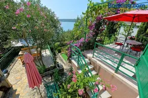 Villa MT - Image 1