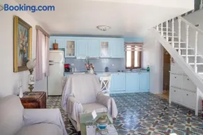 Villa Blu Majestic beach villa - Image 3