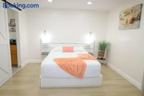 Boho Villa Tampa with Private Pool & BBQ - Image 3