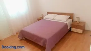 Apartment Mihaela - Image 2