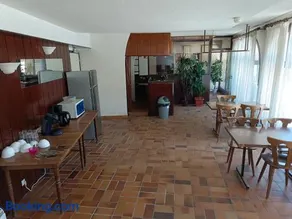 Chambre Triple avec Balcon et Salle de Bains Privative 4 - Image 3
