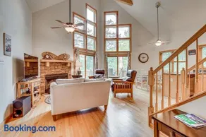 Shenandoah A-Frame Chalet at Bryce Resort - Image 1
