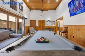 Texas Country Oasis | Near Stockyards & Arlington - Image 3