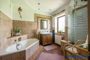 Hussi's Home - Image 3