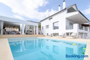 Luxurious Villa MALOMAR - Image 1
