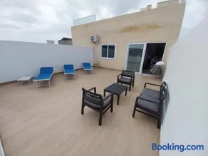 5B Luxury Apartment - Image 1