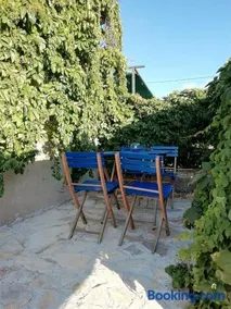 Blue Holidays Apartment - Image 2