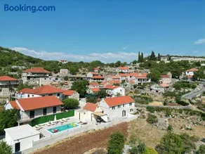 Charming and Authentic Stone Villa Stanić - Image 1