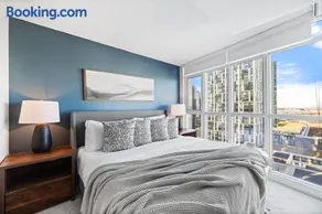 Downtown Central - Rogers Centre - 3 beds - Views - Image 3