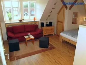 “Haus am Küstenwald” Ferienwohnungen - Image 1