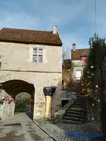 The Good Studio Vezelay - Image 1