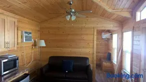 Lake Minden Camping Resort Cottage 1 - Image 1