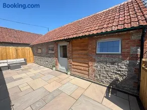 The Sheep Shed - Image 3
