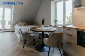 Good Home Apartment - Image 2