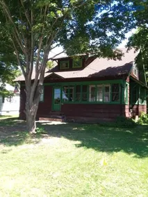 Hemlock House - Image 4