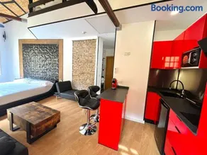 Luxury Apartments Chinitas 11 - Image 3