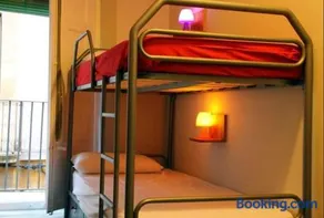 Tarragona Rooms 4 - Image 4