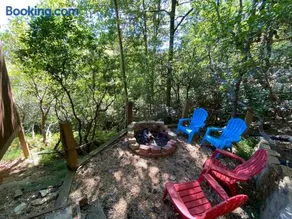 Cozy Haven - Mountain View, Hot Tub, Fire Pit - Image 1
