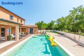 Villa Starlight Gaze - Image 2