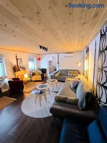 Blue Forest Retreat - Image 3