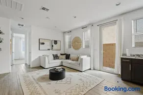 Cozy & Luxe Suite in Queen Creek - Image 4