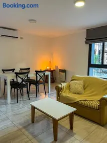 3 Habitaciones, Centro-Sur, Super completo y amplio - Image 1