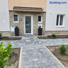 Ela Apartments Farní - Image 2