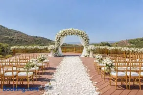 Panorama Paradiso by CasadeLuz, 5Acre 360 Retreat close to Old Town Temecula Wine Country - Image 2