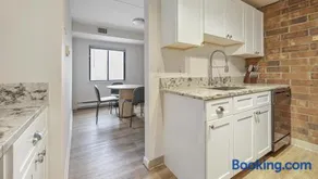 Landing - Modern Apartment with Amazing Amenities (ID7508X96) - Image 4