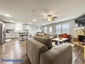 Little Elm Getaway - Image 3