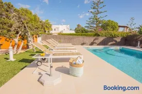 Villa Menorca 16 - Image 2